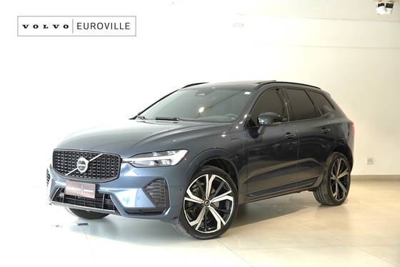 VOLVO XC60 2.0 T8 RECHARGE R-DESIGN AWD GEARTRONIC